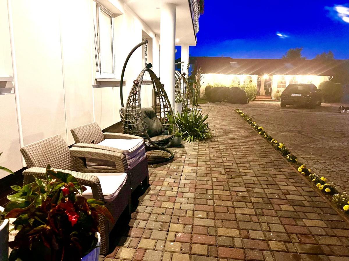 Villa Marlena Ustronie Morskie Exteriör bild